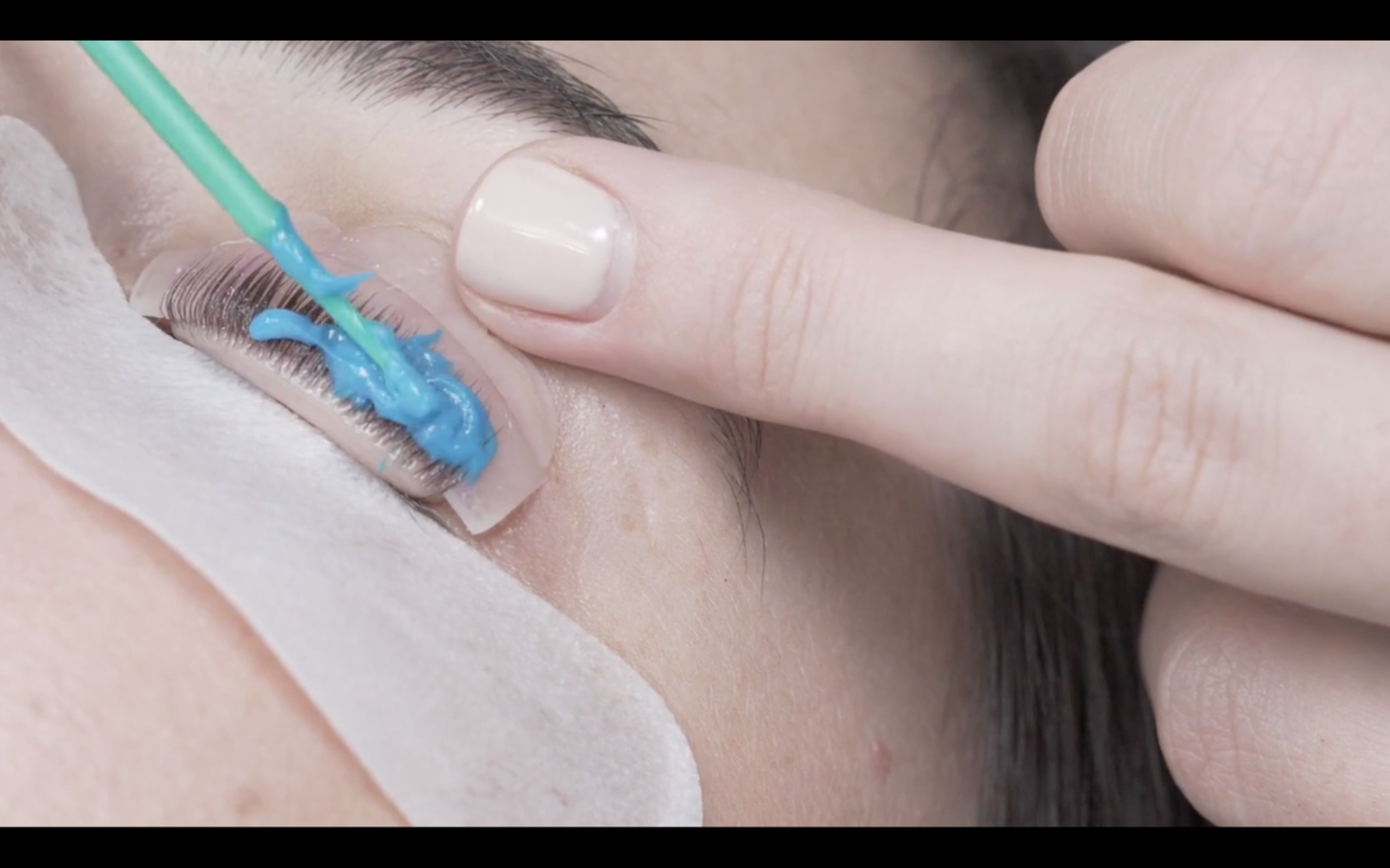 lash lift and tint being performed